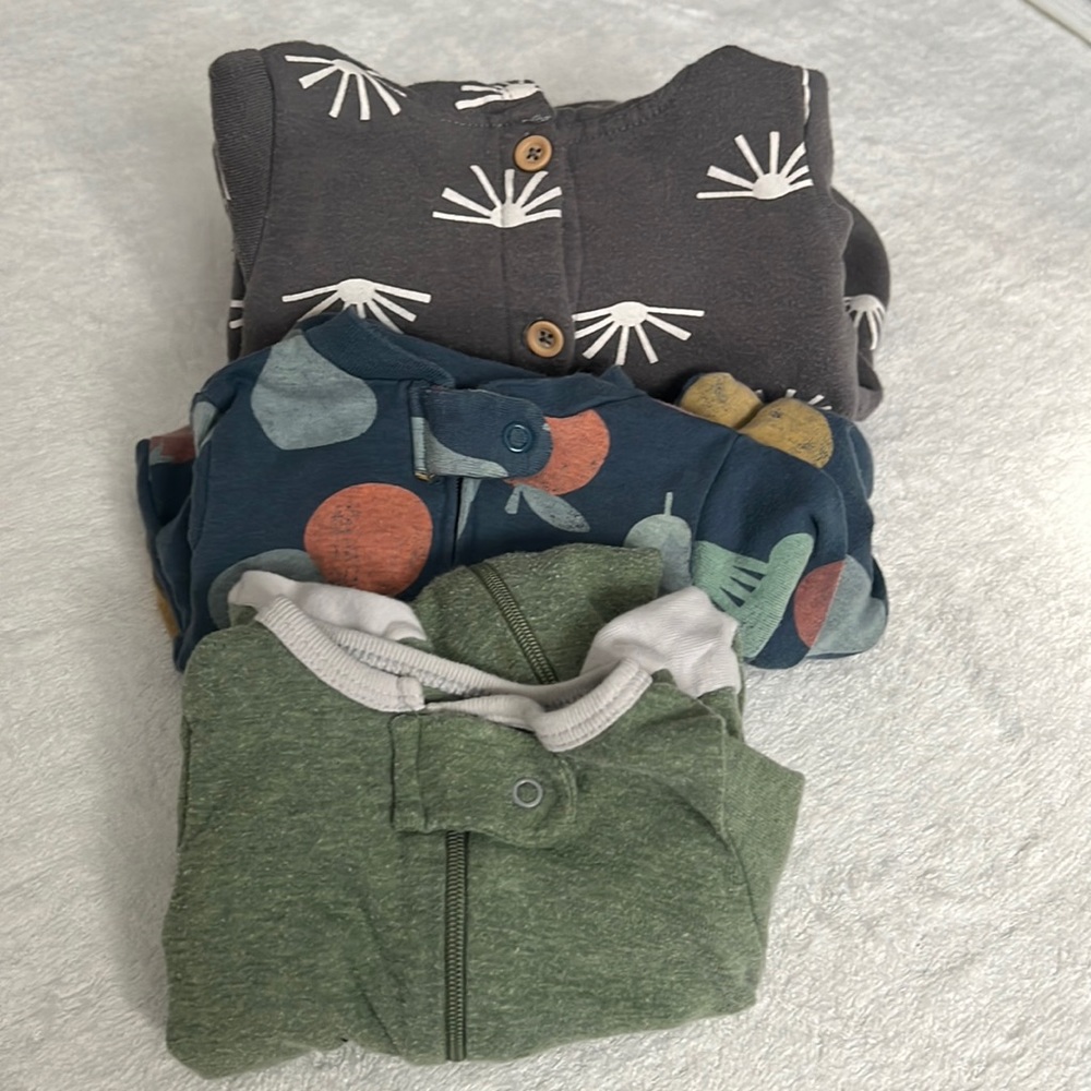 3 pajamas lot